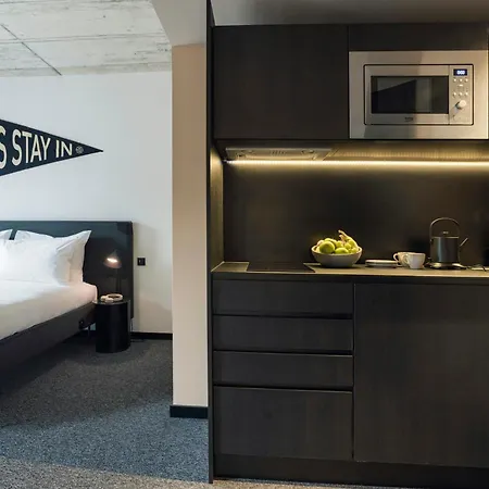 The Social Hub Porto Extended Stay-3