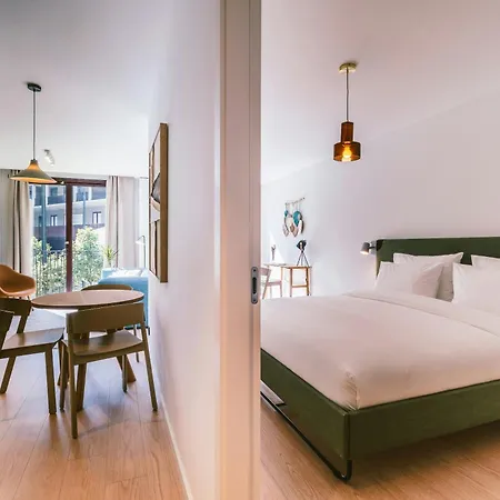 The Social Hub Porto Extended Stay-3