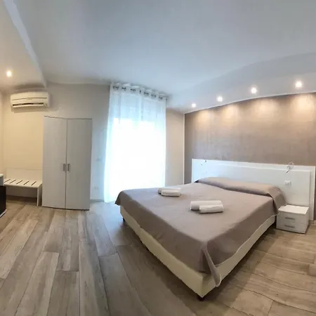 Seaside Holidays Guest House-2