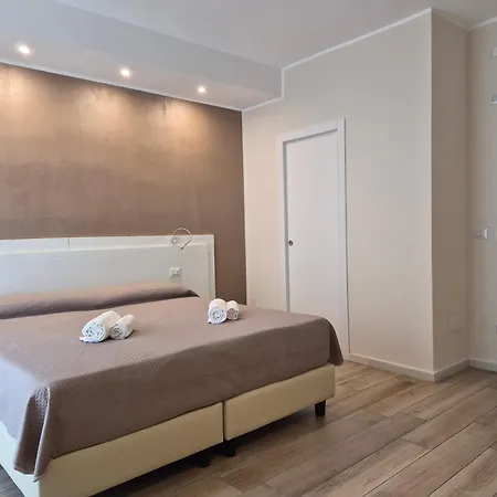 Seaside Holidays Guest House-3