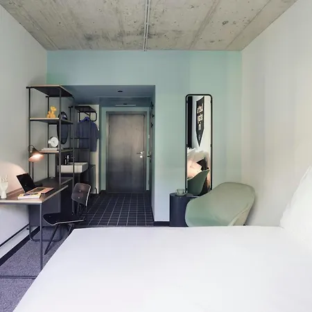The Social Hub Porto Extended Stay-3