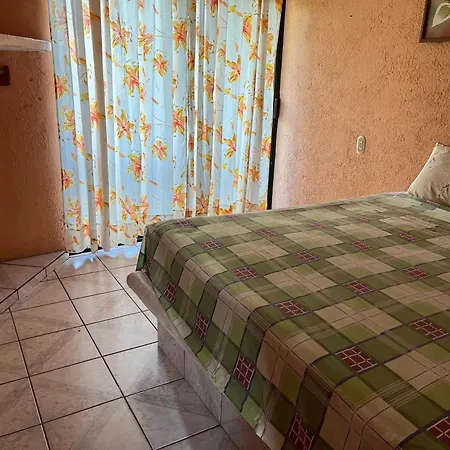 Hotel Diana cazadora-2