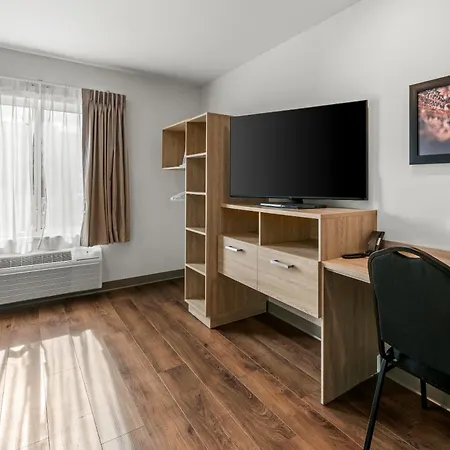 Woodspring Suites Charlotte Northlake-3