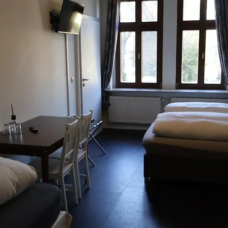 Hotel an der Rennbahn-2