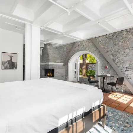Sonoma Stonehouse, King Room-2