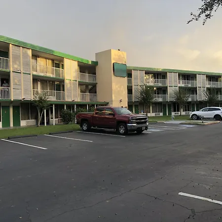 Green Palms Extended Stay-2