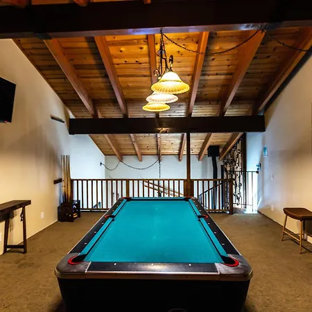 The Sierra House-3