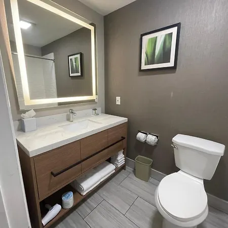 Sisk Hotel-2