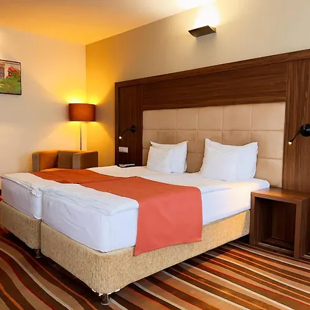 Hotel Makár B&B-3