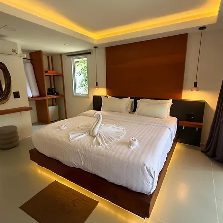Wild Wood Beach Fitness Resort at Koh Tao-2
