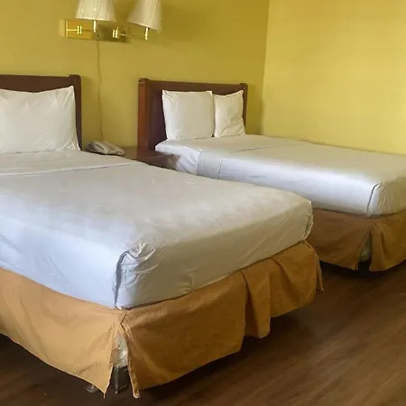 Evergreen Plaza Inn-3