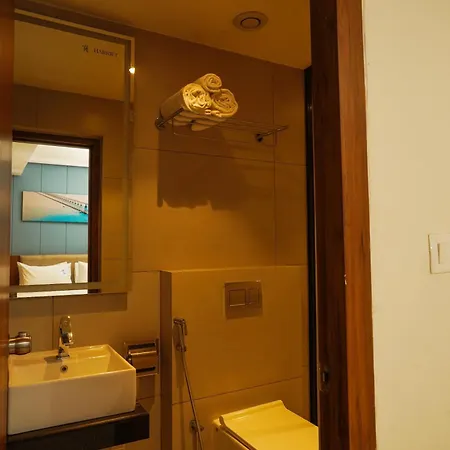Hotel Harriet, 50M Away From Temple Rameshwaram-2