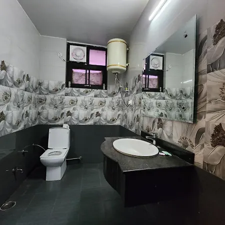 Kanta International Near Katra Railway Station-2