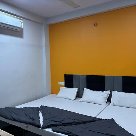 Hotel Tara Palace Near Mahakal Mandir-3