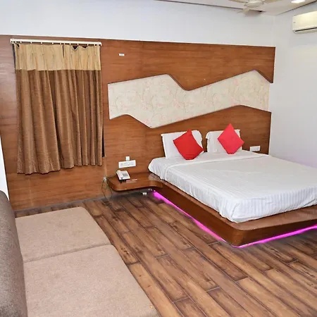 Sri Shivam Hotel-3