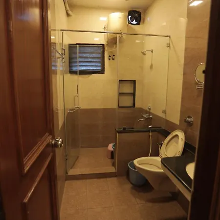 Hotel Raya'S Annexe 1-3