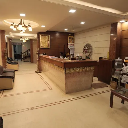 Hotel Raya'S Annexe 1-2