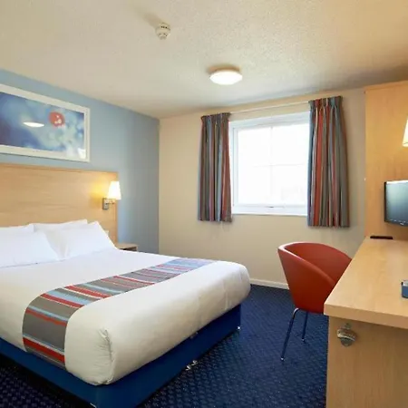 Travelodge Manchester Birch M62 Eastbound-3