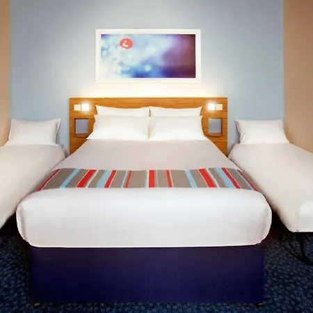 Travelodge Ipswich Beacon Hill-3