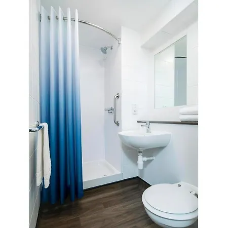 Travelodge Bracknell-2