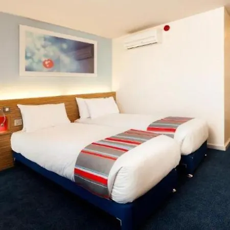 Travelodge Carlisle Central-3