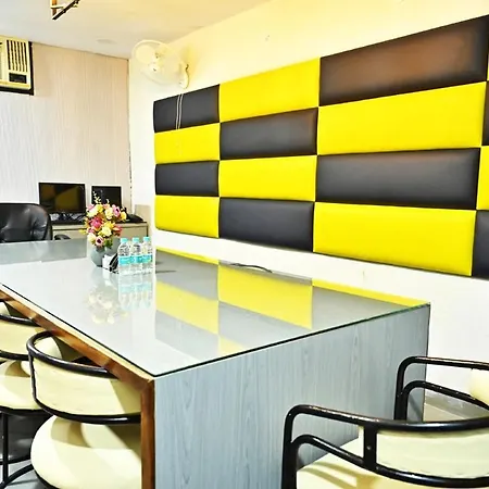 Hotel Rajmahal Regency-2