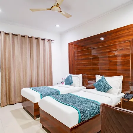 Hotel Chanakya Delhi Aerocity-3