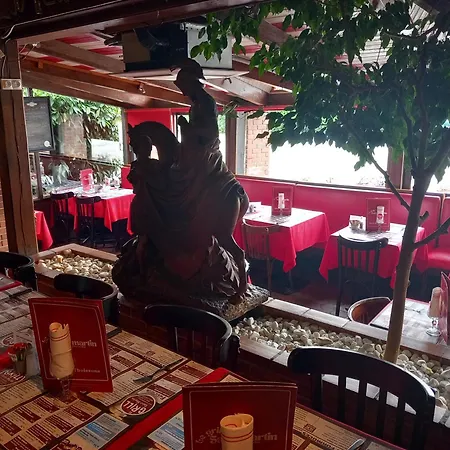 Le Motel Saint Martin-2