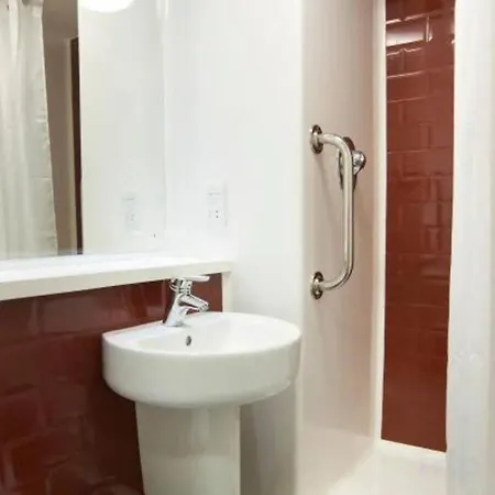 Travelodge London Crystal Palace-3