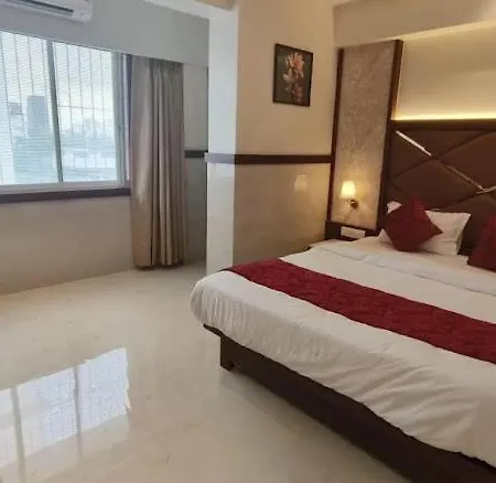 Hotel Sapphire Inn-3