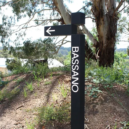 Bassano Red Hill-2