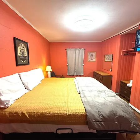 Parkview Lodge & Cabins-2