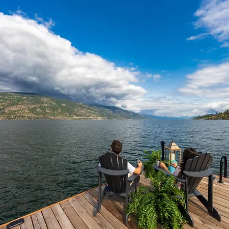 Chateau Okanagan-2