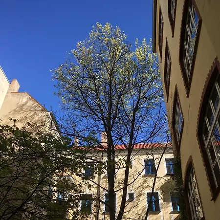 Hotel 103-3