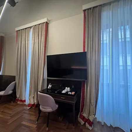 Palazzo Gambirasi Luxury Suite Roma-3