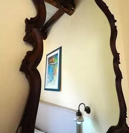 Ricky Rooms-3