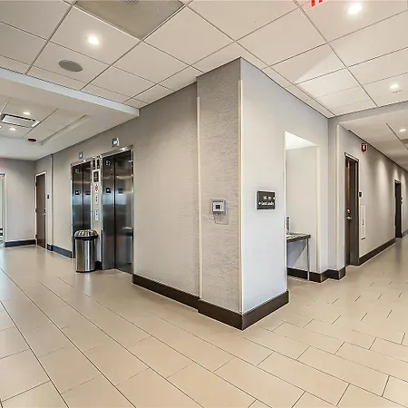 Hampton Inn & Suites Howell-3