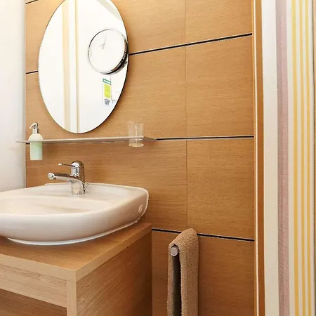 Steinenschanze Charming City & Garden Hotel-3