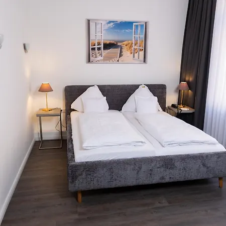 Hotel Alpha-3