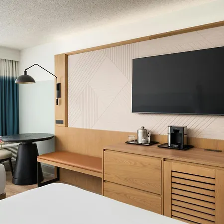 Sheraton Resort, Lake Buena Vista Orlando, Newly Renovated Complimentary Shuttle To Disney-3
