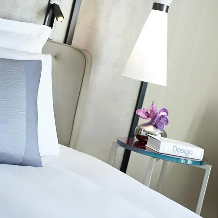 Renaissance Paris La Defense Hotel-2