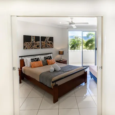 Vue Apartments Trinity Beach-2