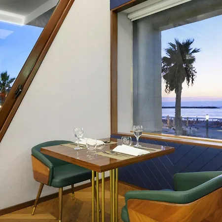Renaissance Tel Aviv Hotel-3