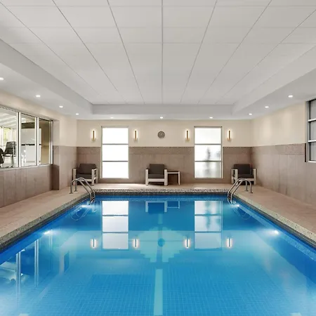 Holiday Inn Calgary Airport By Ihg-3