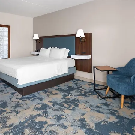 Hampton Inn Frostburg-2