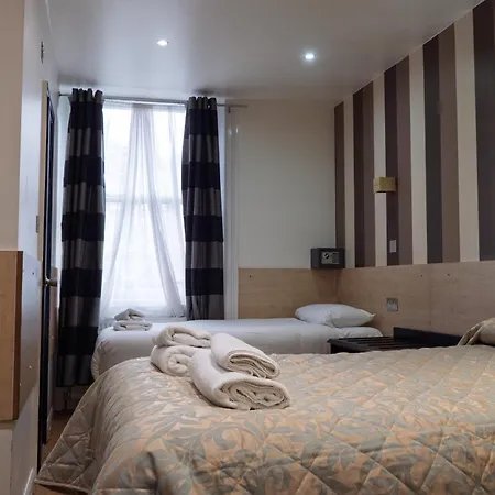 St George Hotel Paddington-2
