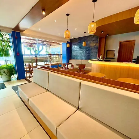 Hit Hotel-2