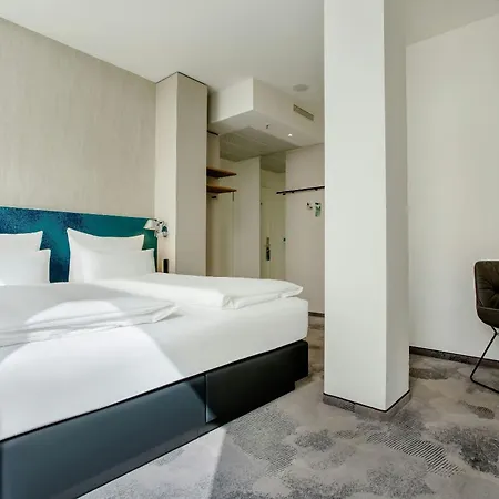 Motel One Muenchen-Campus-3