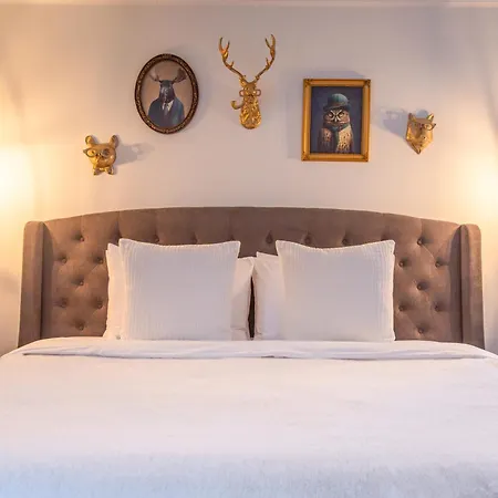 Manoir Becancourt Hotel-2