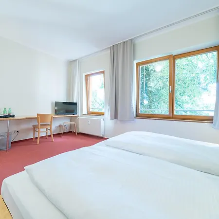Hotel 26-3